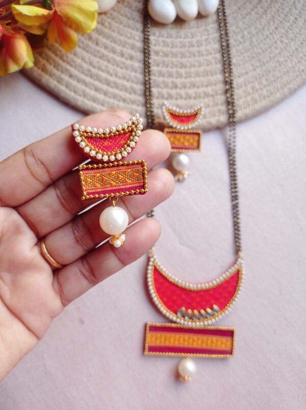 Khun Fabric Magalsutra jewellery